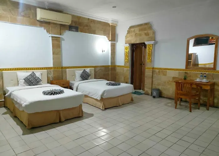 Hana Hotel 2*