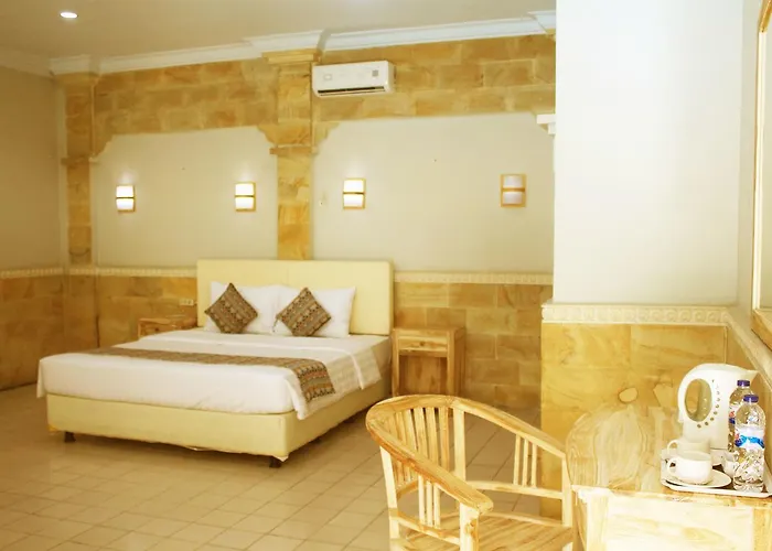 Hana Hotel Kuta (Bali)