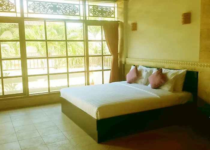 Hana Hotel Kuta (Bali)
