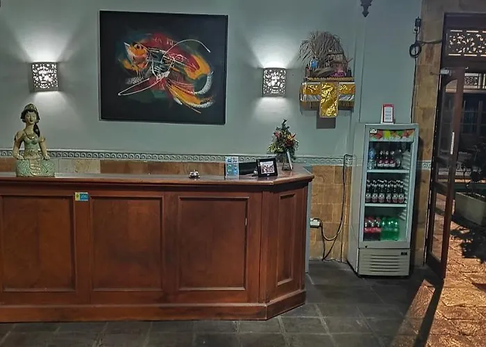 Hana Hotel Kuta (Bali)